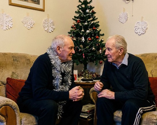 общение пожилых в доме престарелых